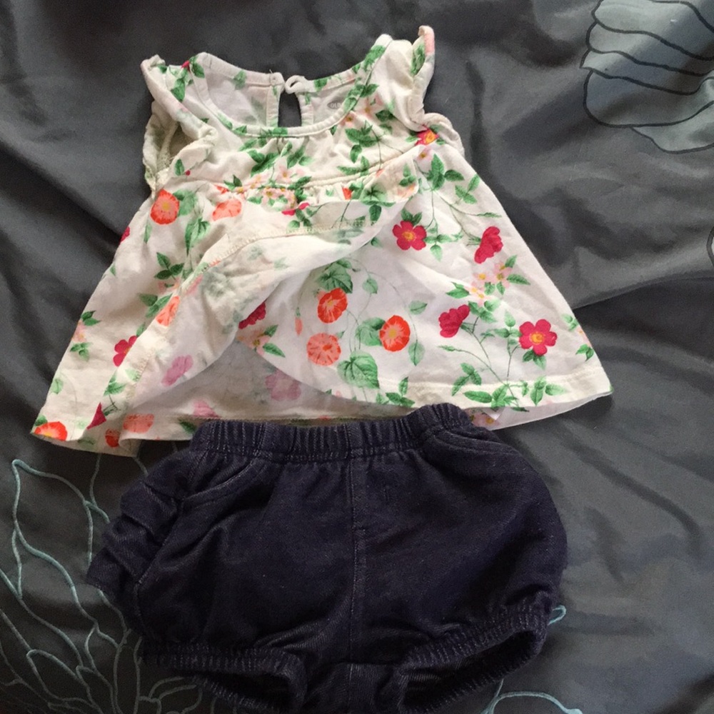 Baby Bundle - Picture 3 of 4